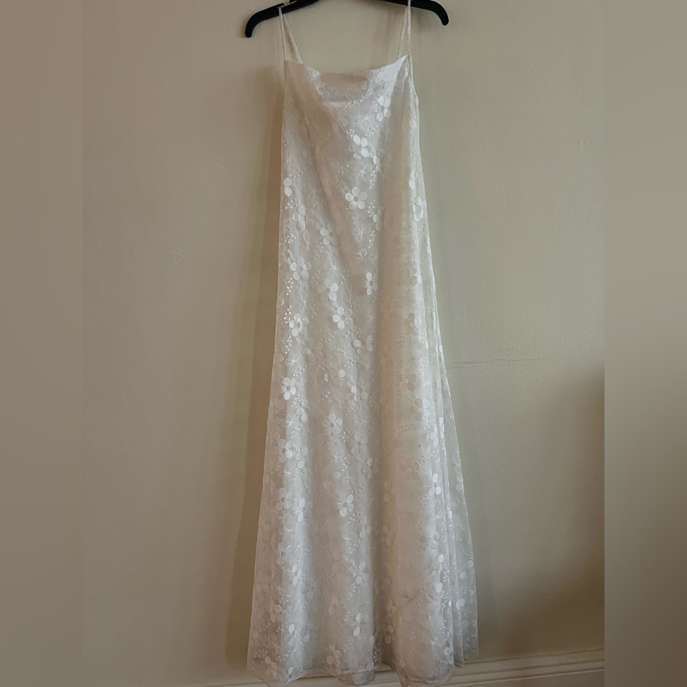 NWT Runway STAUD White Floral Maxi Dress Size Small Fully lined adjustable strap - Picture 6 of 13